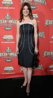 Jennifer Carpenter feet photo thumbnail