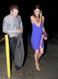 Jennifer Carpenter feet photo thumbnail