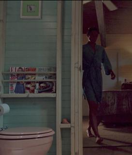 Jennifer Carpenter feet photo thumbnail