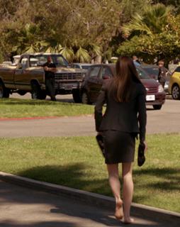 Jennifer Carpenter feet photo thumbnail