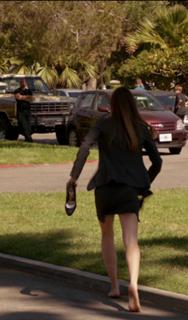 Jennifer Carpenter feet photo thumbnail