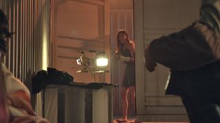 Jennifer Carpenter feet photo thumbnail