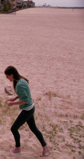 Jennifer Carpenter feet photo thumbnail
