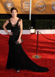 Jennifer Carpenter feet photo thumbnail