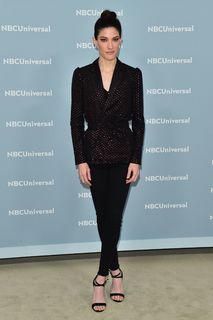 Jennifer Carpenter feet photo thumbnail