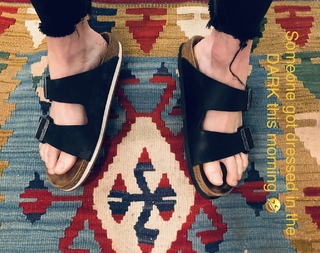 Jennifer Carpenter feet photo thumbnail
