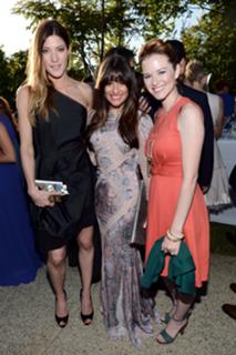 Jennifer Carpenter feet photo thumbnail