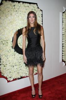 Jennifer Carpenter feet photo thumbnail