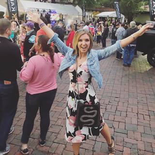 Jennifer Coffey feet photo thumbnail