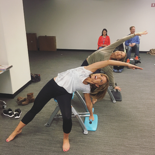 Jennifer Coffey feet photo thumbnail