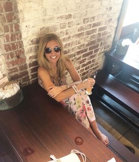 Jennifer Coffey feet photo thumbnail