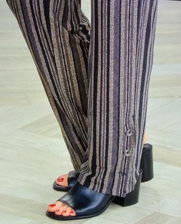 Jennifer Coffey feet photo thumbnail