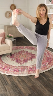 Jennifer Coffey feet photo thumbnail