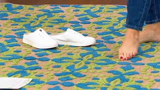 Jennifer Coffey feet photo thumbnail