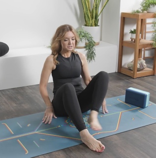 Jennifer Coffey feet photo thumbnail