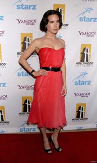 Jennifer Connelly feet photo thumbnail