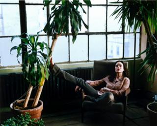 Jennifer Connelly feet photo thumbnail