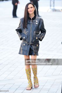 Jennifer Connelly feet photo thumbnail