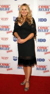 Jennifer Coolidge feet photo thumbnail