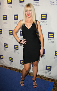Jennifer Elise Cox feet photo 7
