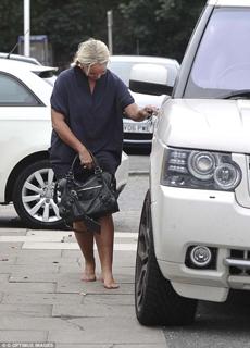 Jennifer Ellison feet photo 3