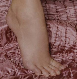 Jennifer Ellison feet photo 6