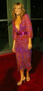 Jennifer Esposito feet photo thumbnail