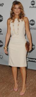 Jennifer Esposito feet photo thumbnail