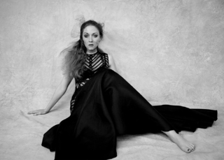 Jennifer Ferrin feet photo 13