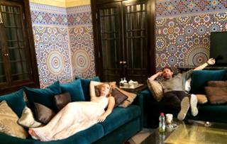 Jennifer Finnigan feet photo thumbnail