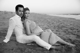 Jennifer Finnigan feet photo thumbnail