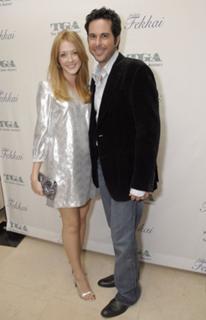 Jennifer Finnigan feet photo thumbnail