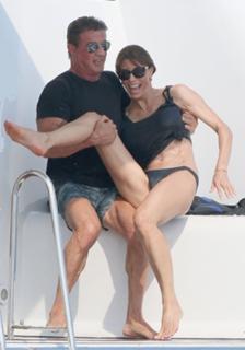 Jennifer Flavin feet photo 13