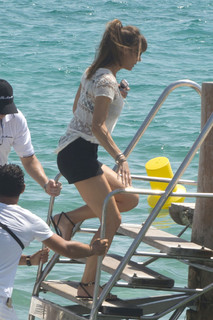 Jennifer Flavin feet photo 17