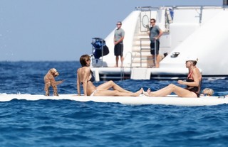 Jennifer Flavin feet photo 15