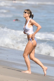 Jennifer Flavin feet photo 7