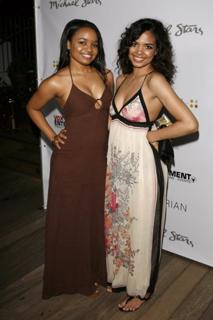 Jennifer Freeman feet photo thumbnail