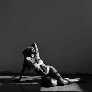 Jennifer Freeman feet photo thumbnail