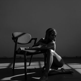 Jennifer Freeman feet photo thumbnail