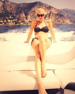 Jennifer Gareis feet photo 19