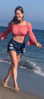 Jennifer Gareis feet photo 16