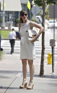 Jennifer Garner feet photo thumbnail