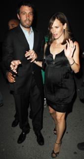 Jennifer Garner feet photo thumbnail