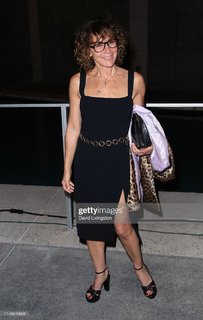 Jennifer Grey feet photo thumbnail
