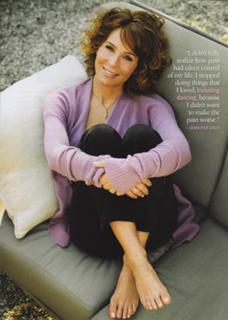 Jennifer Grey feet photo thumbnail
