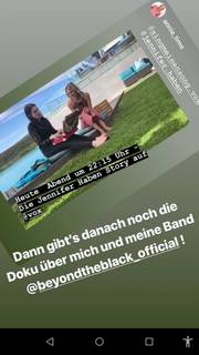 Jennifer Haben feet photo 8