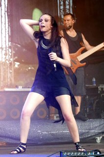 Jennifer Haben feet photo 15