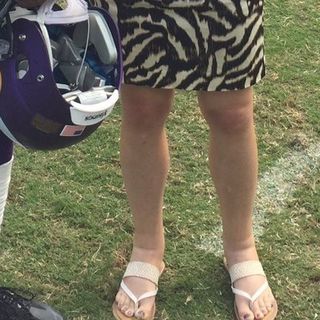 Jennifer Hale feet photo 11