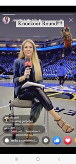Jennifer Hale feet photo 4