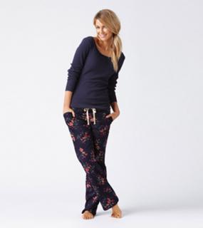 Jennifer Hawkins feet photo thumbnail